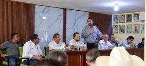 Se reúne Ismael Bello Esquivel con 162 productores de Navolato; definen estrategias de trabajo